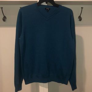 Apt 9 blue long sleeve sweater size large